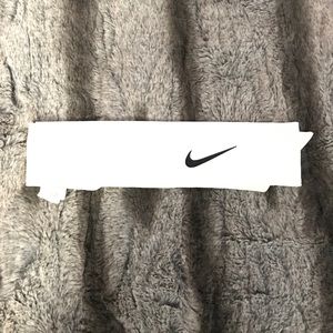 Sold|Nike White Headband